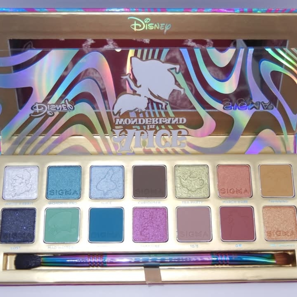 New Sigma -Alice In Wonderland Palette